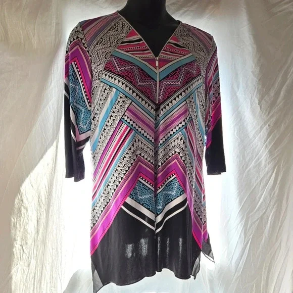 Tribal Tunic - Picture 2 of 10